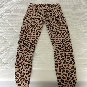 Cheetah print leggings